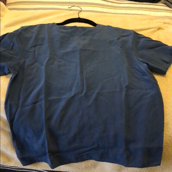 High collared blouse - Picture 3 of 3